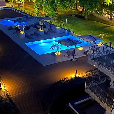 Apartamenty Navigator- Nadmorskie Tarasy Port Kołobrzeg Esterno foto