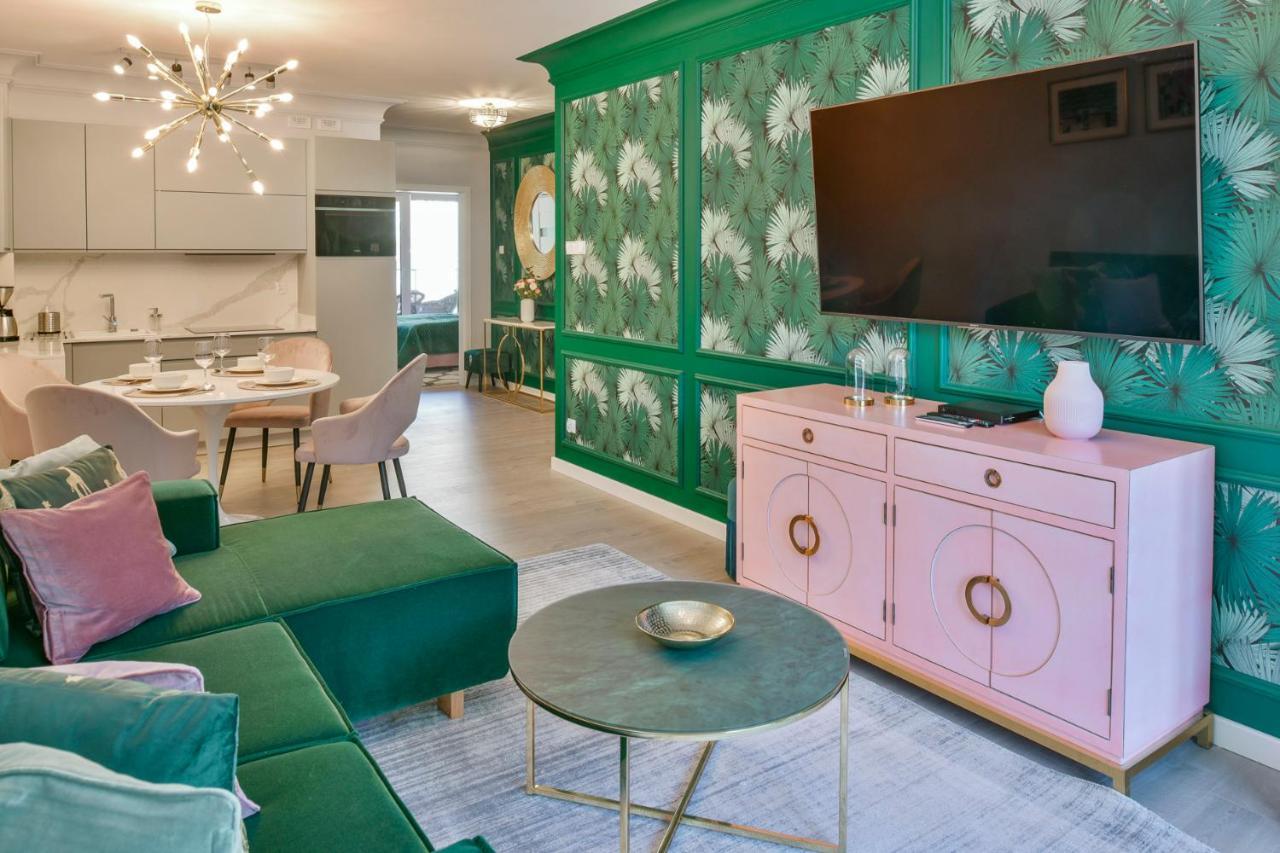 Apartamenty Navigator- Nadmorskie Tarasy Port Kołobrzeg Esterno foto