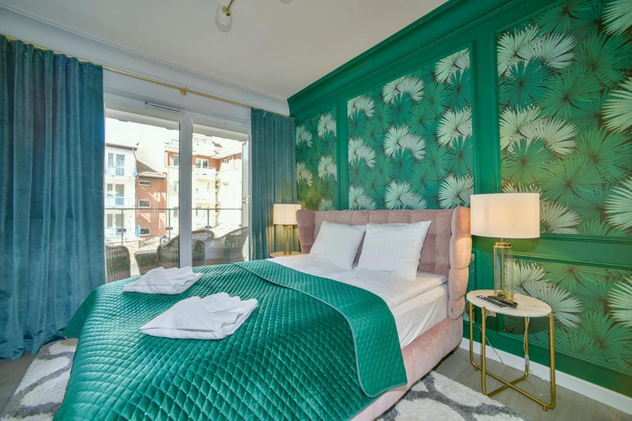 Apartamenty Navigator- Nadmorskie Tarasy Port Kołobrzeg Esterno foto