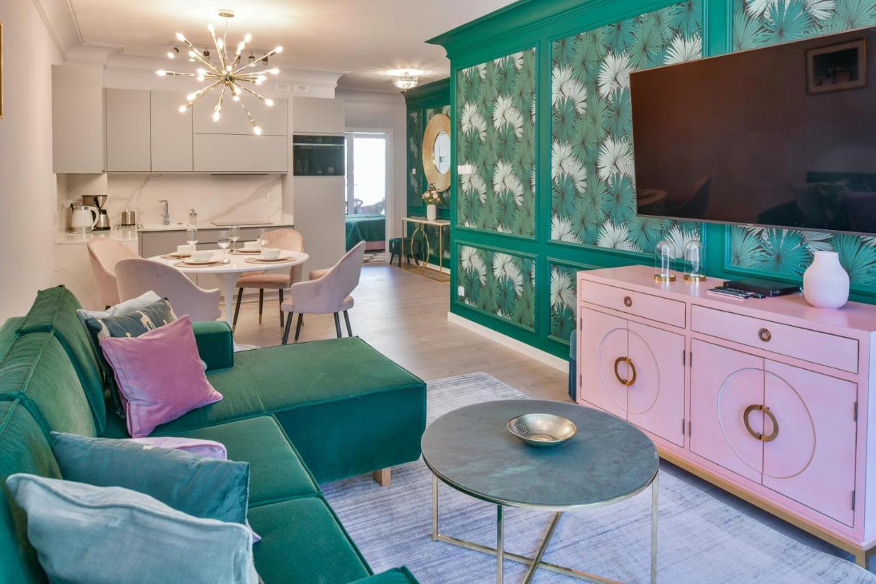 Apartamenty Navigator- Nadmorskie Tarasy Port Kołobrzeg Esterno foto